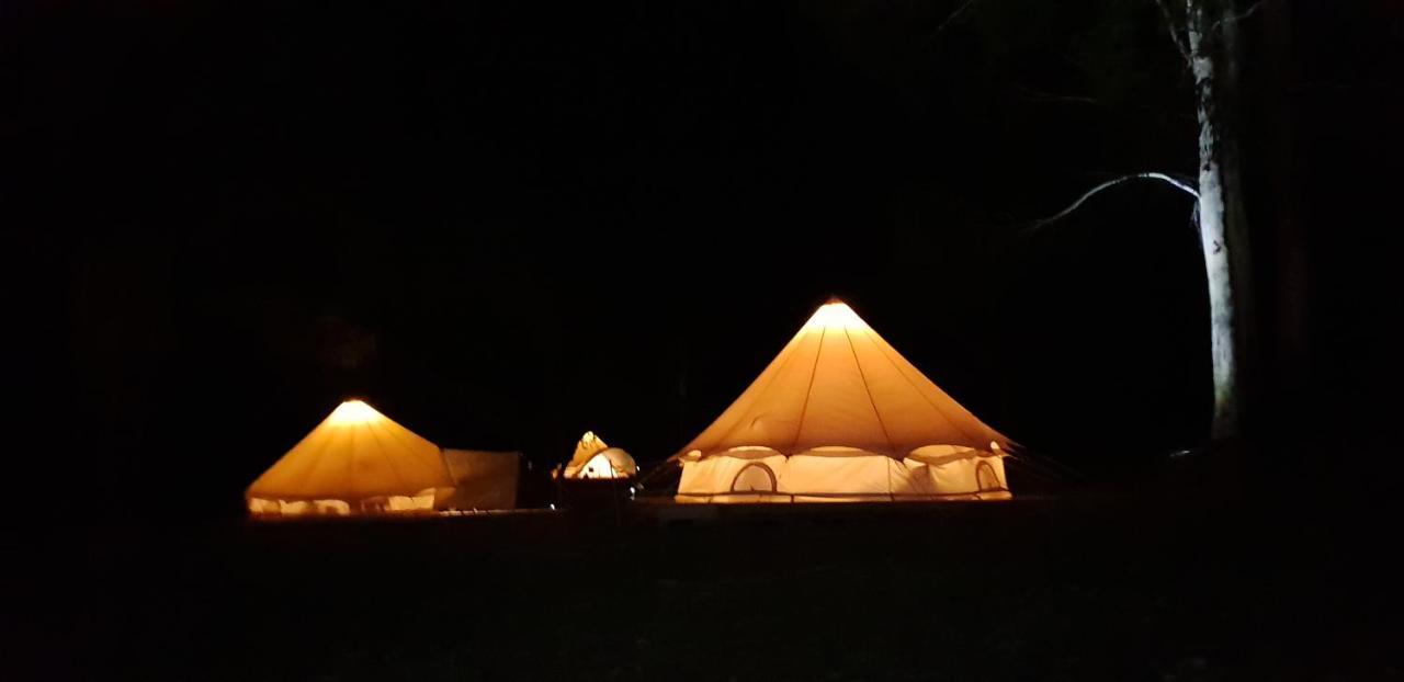 Base Glamp Bruny - Heated Tents For 8 People *